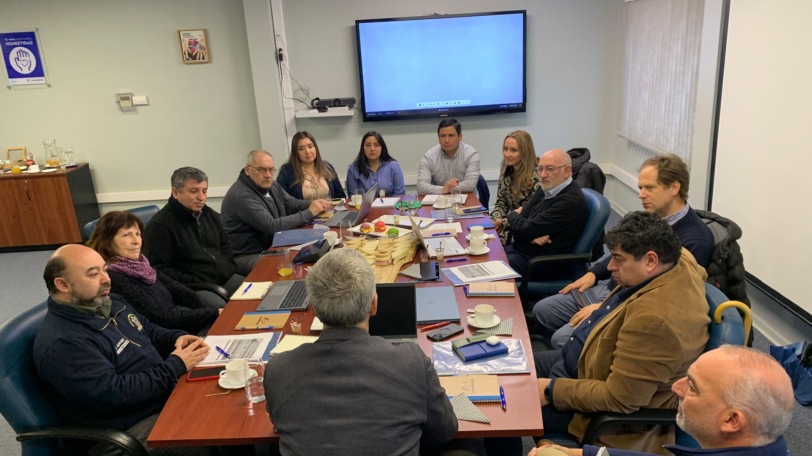 comision-evaluadora-define-finalistas-del-fondo-concursable-2026-de-aguas-decima-150726172702